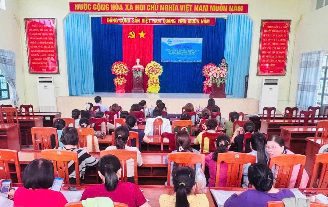 Tập huấn, bồi dưỡng kỹ năng thực hành và ứng dụng CNTT trong hoạt động Hội LHPN