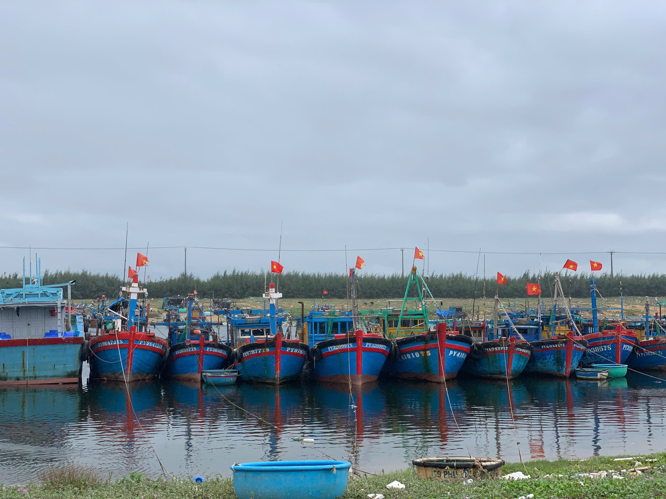 THÔNG TIN ĐẾN BÀ CON NHÂN DÂN, TIN BÃO SỐ 13