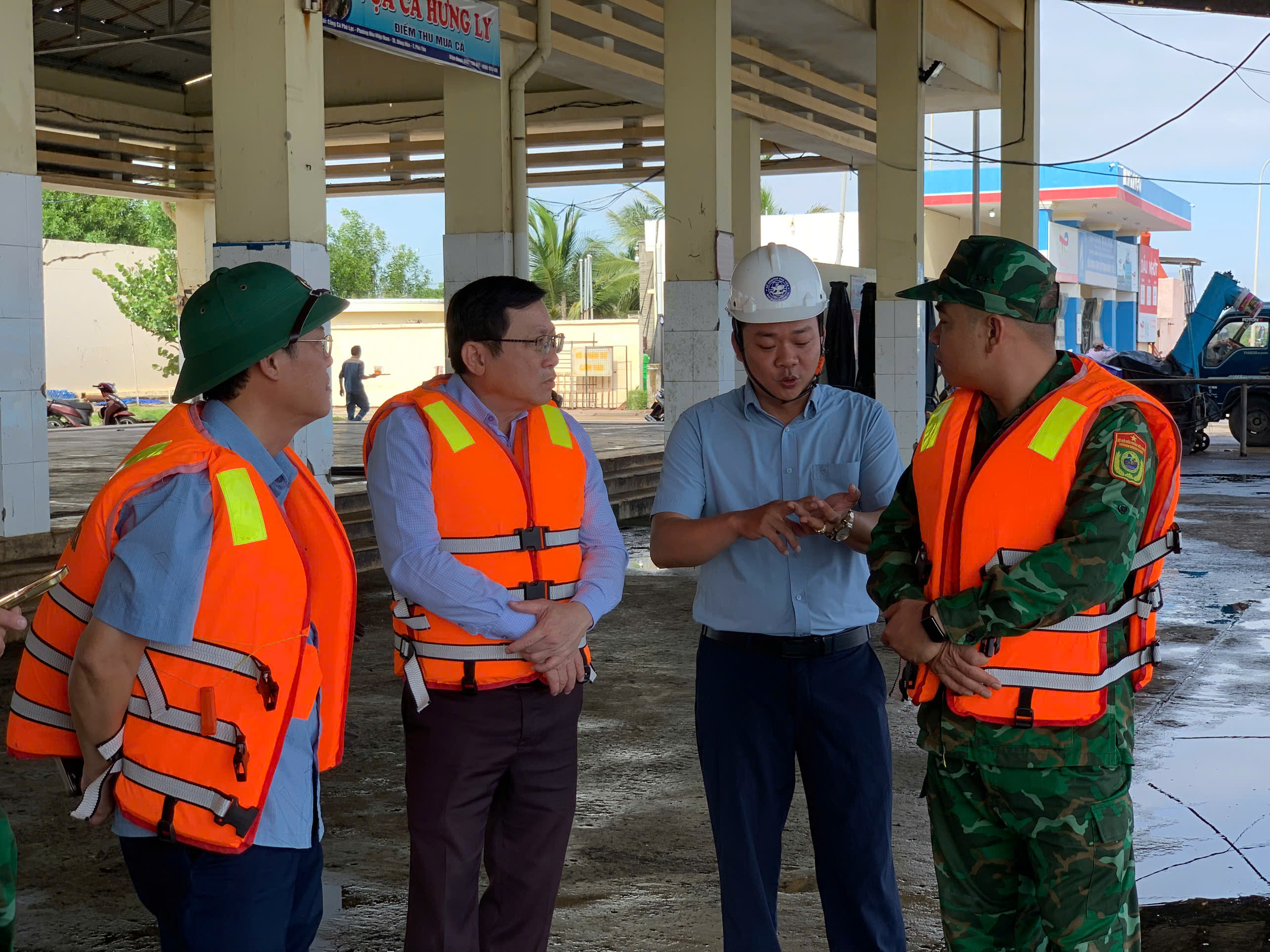 gen-h-z7190846582314_0facc88ebfe671be36212467f4524b1c