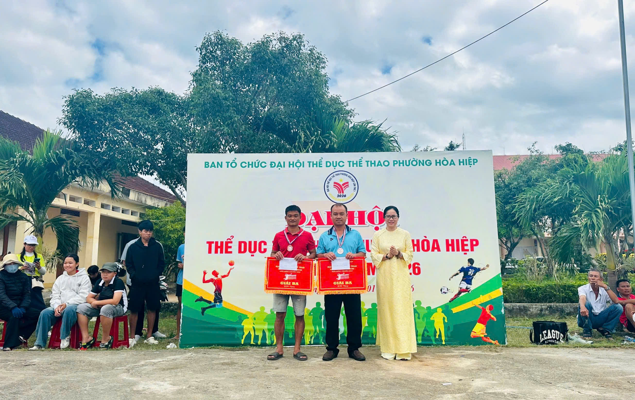 gen-h-z7542657025015-8343e3804c9565f790ad7bb453eca9e4