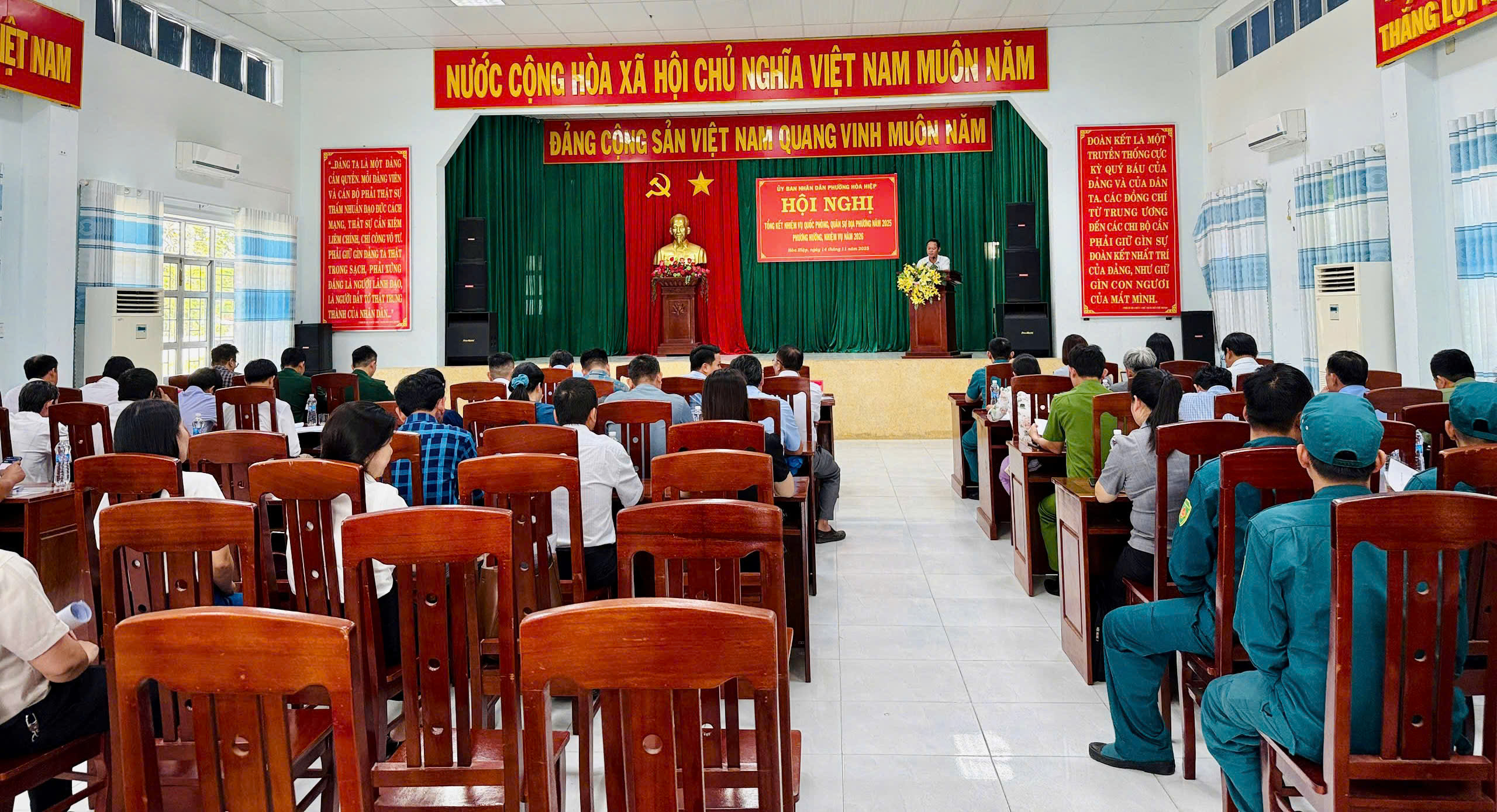 ed85a5d26213ee4db702