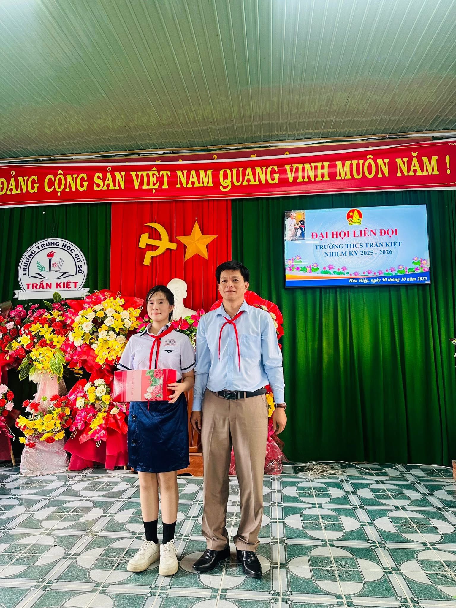 CÁC LIÊN ĐỘI TRƯỜNG HỌC TRỰC THUỘC HỘI ĐỒNG ĐỘI PHƯỜNG HOÀ HIỆP LONG TRỌNG TỔ CHỨC ĐẠI HỘI LIÊN ĐỘI NĂM HỌC 2025- 2026
