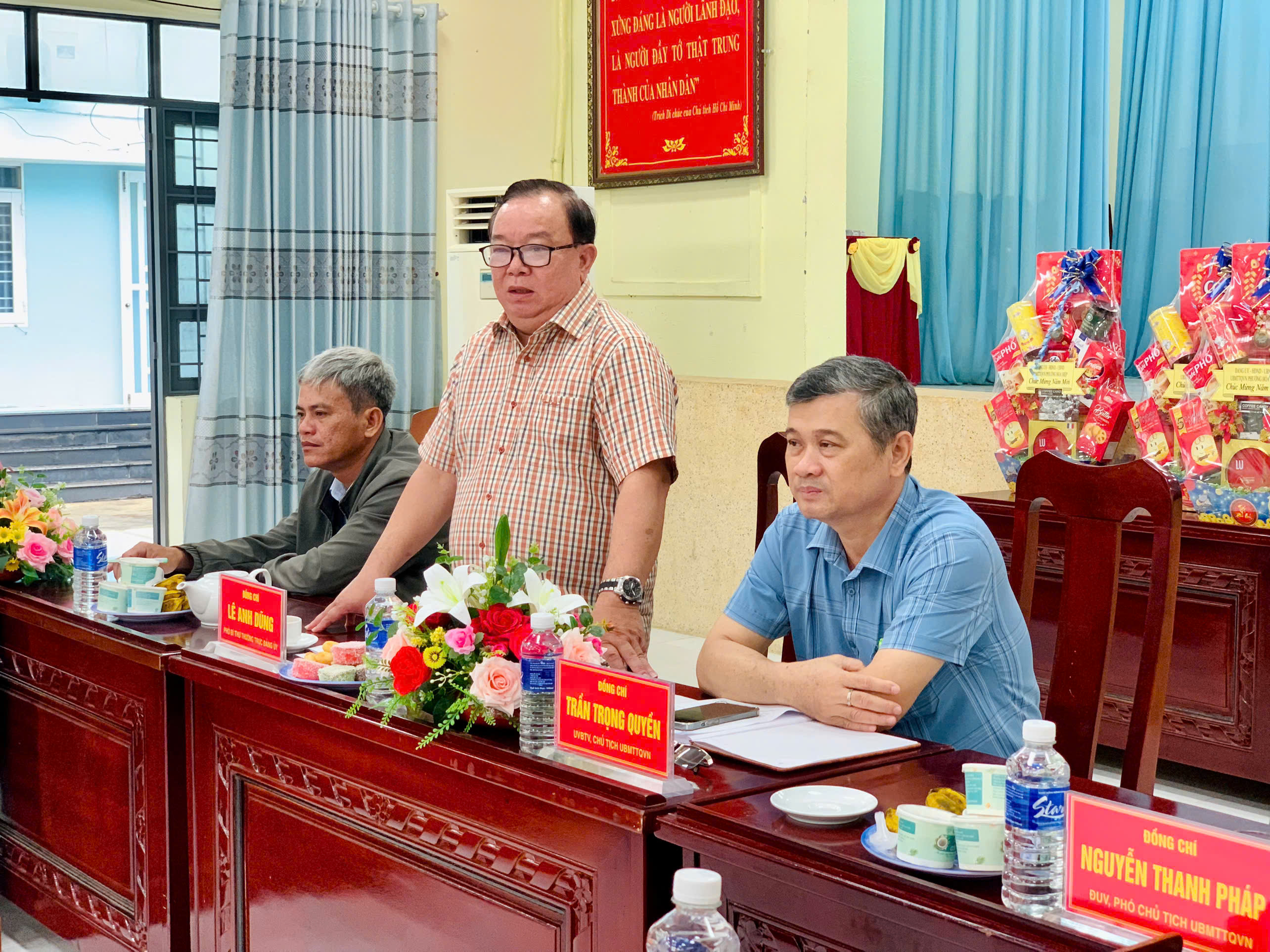 gen-h-z7520539523594-b03d0fa553f5265394827c7df39dcd3d